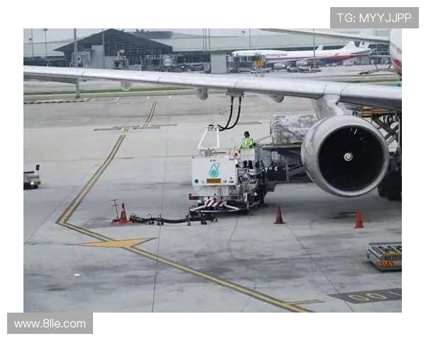 民用飞机燃油系统的静电积聚防护